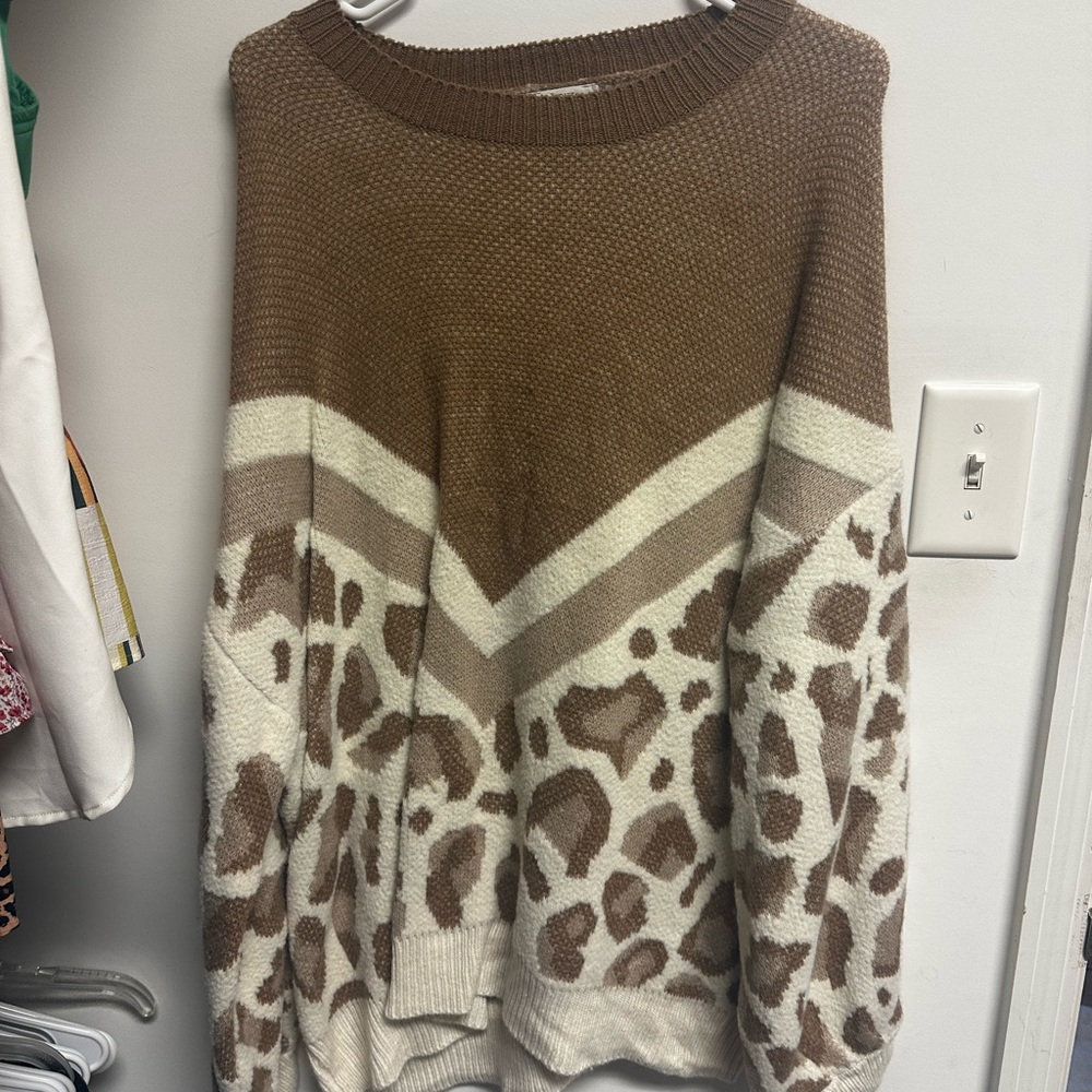 JODIFL Brown and Cream Animal Print Crew Neck Sweater